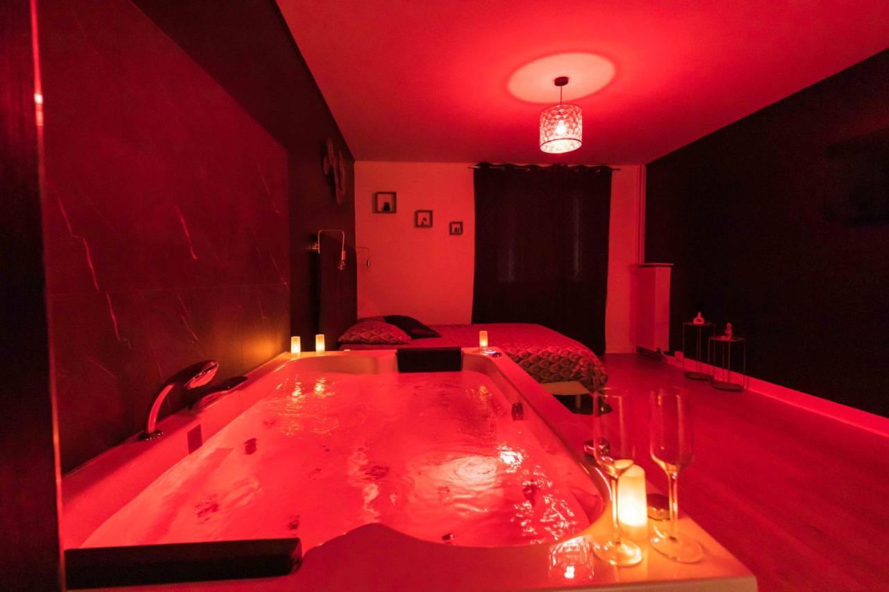 * Spa & Detente # Suite Privee # Tours # Netflix * Esterno foto